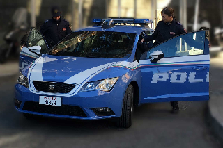 Ancona – Fermato con droga tenta di sottrarsi al controllo, avviso orale del questore